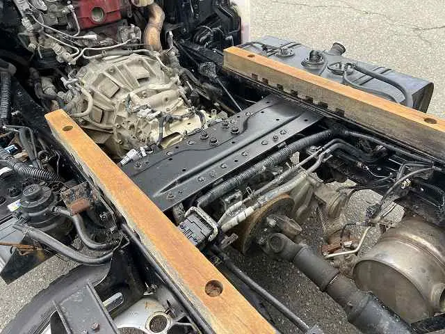 日野 デュトロ SKG-XZU675T(4WD)の写真25