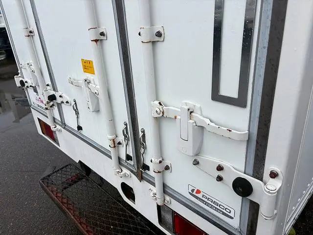 いすゞ エルフ BKG-NHS85AN(4WD)の写真6