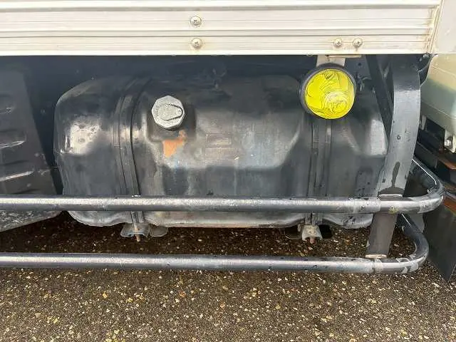 いすゞ エルフ BKG-NHS85AN(4WD)の写真14