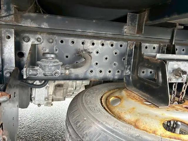 いすゞ エルフ BKG-NHS85AN(4WD)の写真17