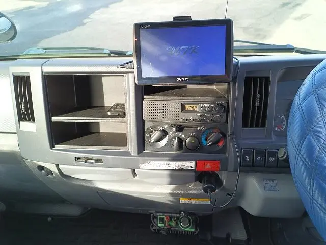 いすゞ エルフ BKG-NHS85AN(4WD)の写真20