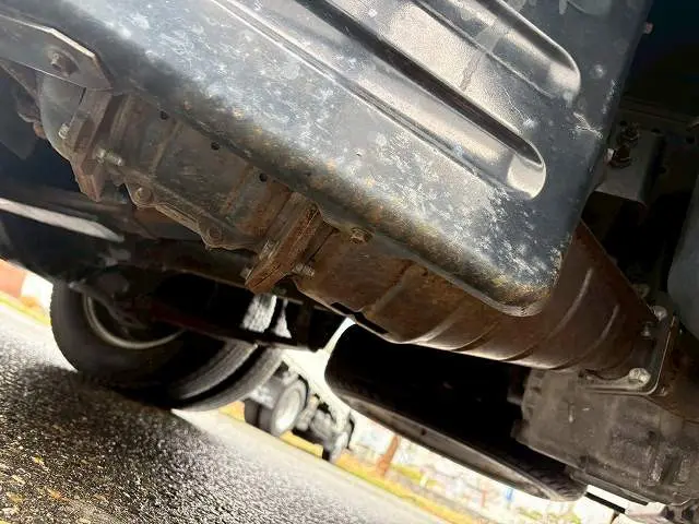 いすゞ エルフ BKG-NHS85AN(4WD)の写真23