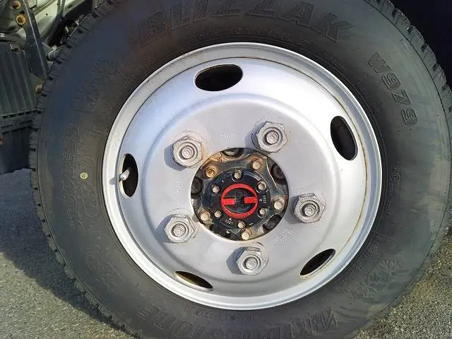 いすゞ エルフ BKG-NHS85AN(4WD)の写真30