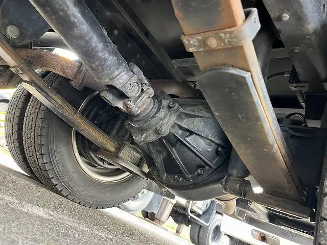 いすゞ エルフ BKG-NHS85AN(4WD)の写真38