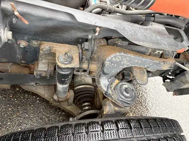 いすゞ エルフ BKG-NHS85AN(4WD)の写真40