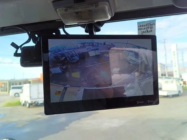 いすゞ エルフ BKG-NHS85AN(4WD)の写真46