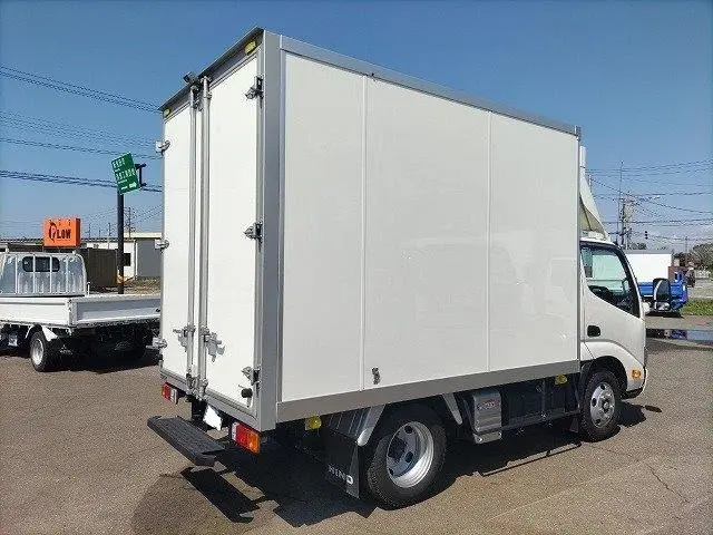 日野 デュトロ 2RG-XZU605Mの写真2