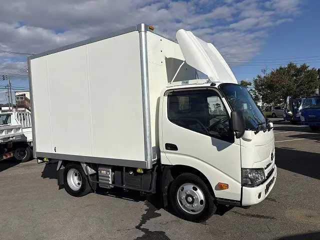 日野 デュトロ 2RG-XZU605Mの写真2