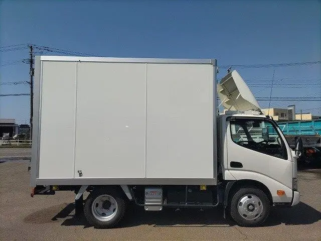 日野 デュトロ 2RG-XZU605Mの写真23