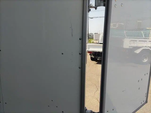 日野 デュトロ 2RG-XZU605Mの写真25