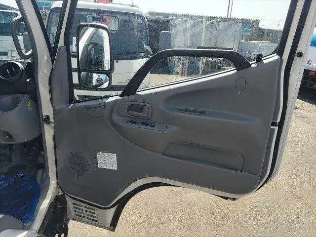 日野 デュトロ 2RG-XZU605Mの写真48