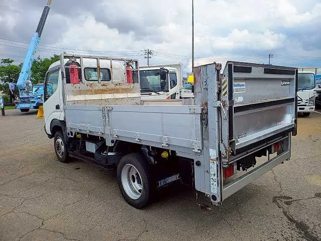 日野 デュトロ KK-XZU372M(4WD)の写真4