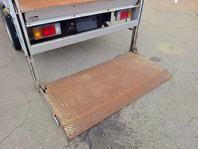 日野 デュトロ KK-XZU372M(4WD)の写真11