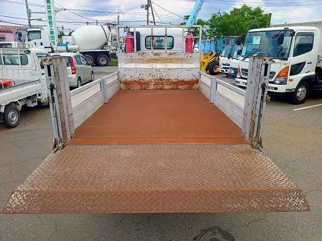 日野 デュトロ KK-XZU372M(4WD)の写真12