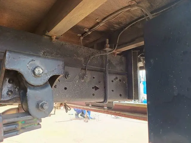 日野 デュトロ KK-XZU372M(4WD)の写真20