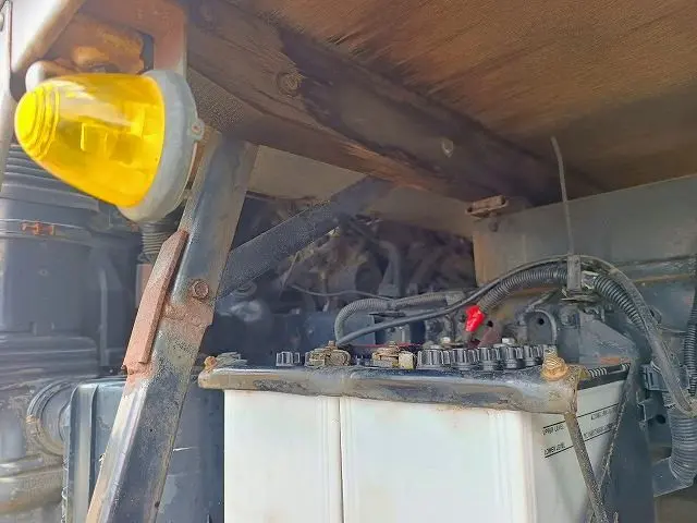 日野 デュトロ KK-XZU372M(4WD)の写真22