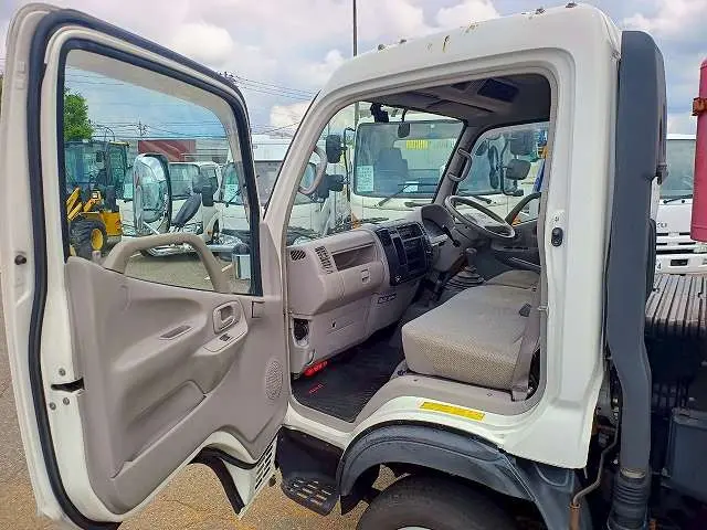 日野 デュトロ KK-XZU372M(4WD)の写真49