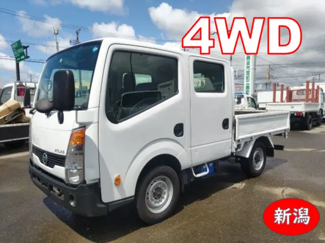 日産 アトラス SDG-SZ5F24(4WD)の写真1