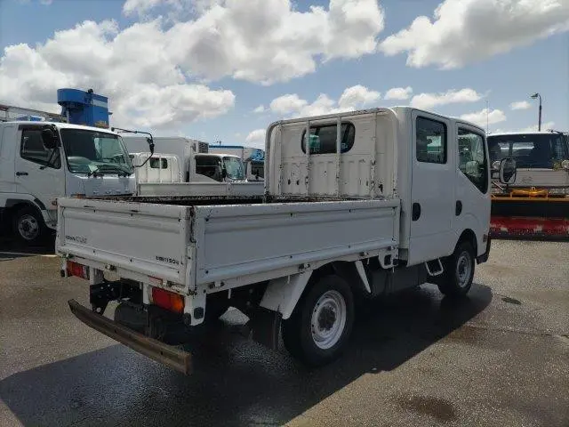 日産 アトラス SDG-SZ5F24(4WD)の写真2