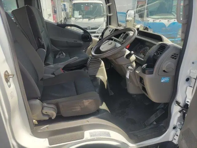 日産 アトラス SDG-SZ5F24(4WD)の写真37