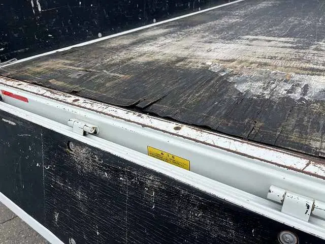 三菱 キャンター TKG-FGB70(4WD)の写真6