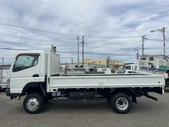 三菱 キャンター TKG-FGB70(4WD)の写真23