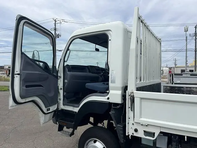 三菱 キャンター TKG-FGB70(4WD)の写真46