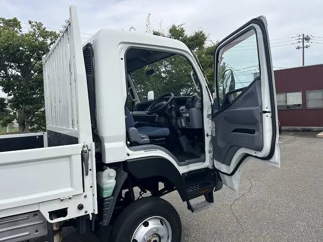 三菱 キャンター TKG-FGB70(4WD)の写真47