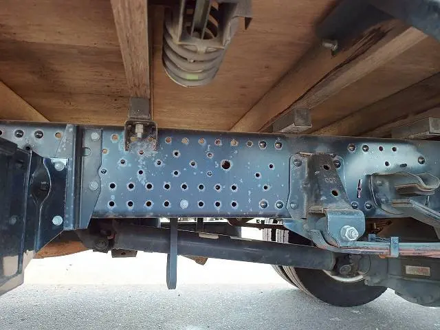 いすゞ エルフ TRG-NPR85AR(2WD)の写真19