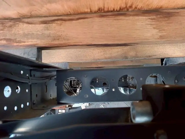 いすゞ エルフ TRG-NPR85AR(2WD)の写真23