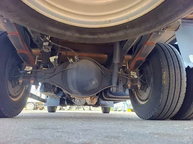 いすゞ エルフ TRG-NPR85AR(2WD)の写真24