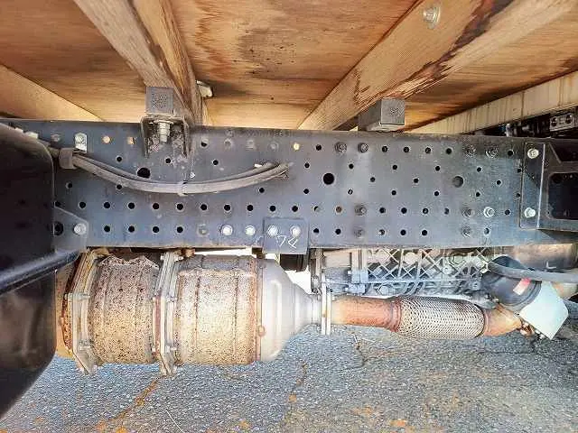 いすゞ エルフ TRG-NPR85AR(2WD)の写真26