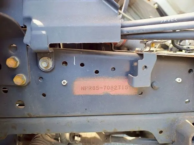 いすゞ エルフ TRG-NPR85AR(2WD)の写真38