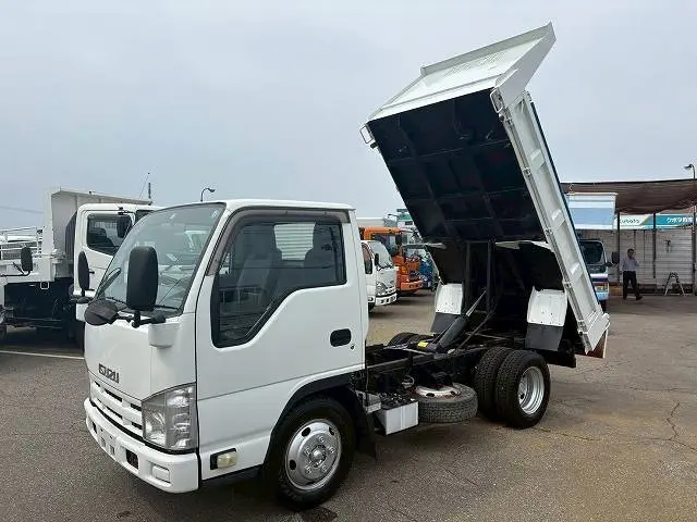 いすゞ エルフ TKG-NJR85AD(2WD)の写真9