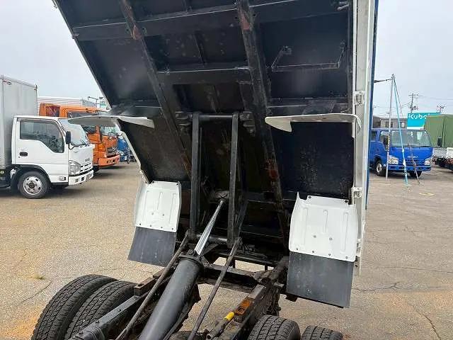 いすゞ エルフ TKG-NJR85AD(2WD)の写真11