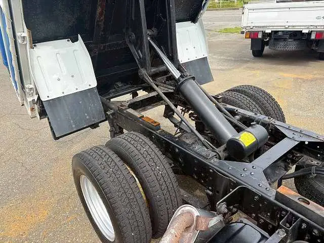 いすゞ エルフ TKG-NJR85AD(2WD)の写真15