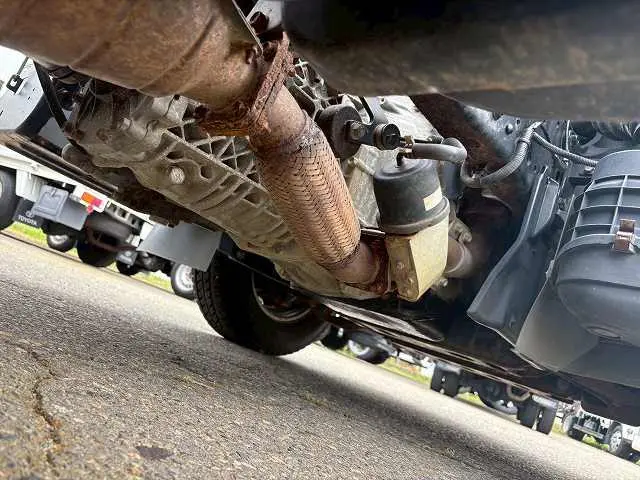 いすゞ エルフ TKG-NJR85AD(2WD)の写真26