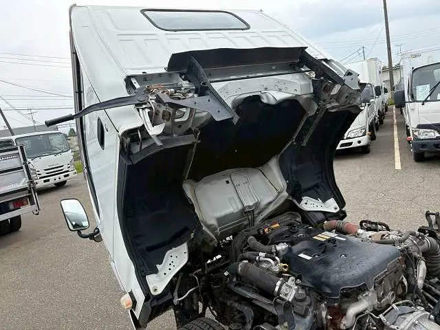 いすゞ エルフ TKG-NJR85AD(2WD)の写真34