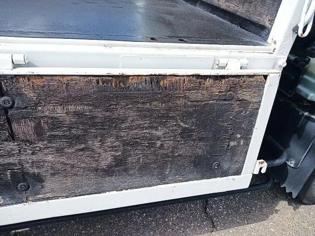 日産 アトラス KR-AKS81GR(4WD)の写真6