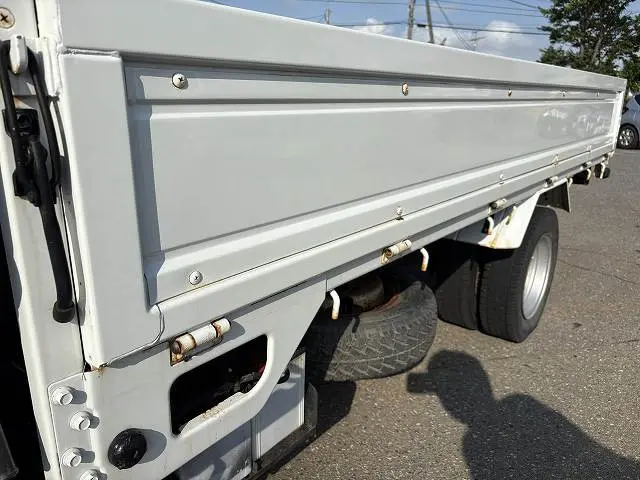 いすゞ エルフ KR-NHS69EAV(4WD)の写真5