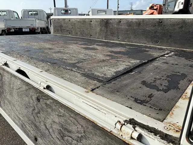 いすゞ エルフ KR-NHS69EAV(4WD)の写真14