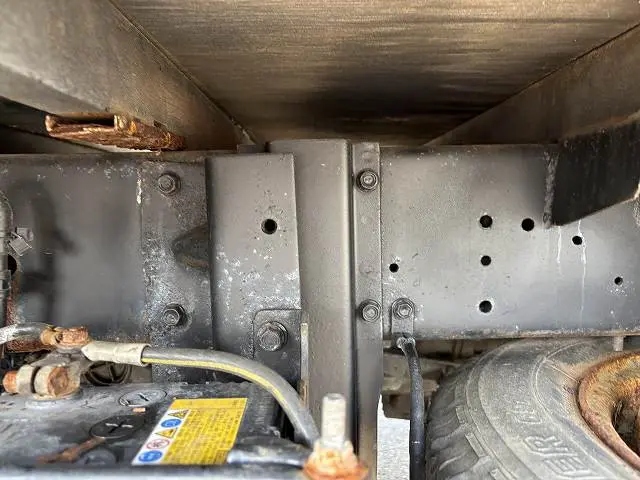 いすゞ エルフ KR-NHS69EAV(4WD)の写真19