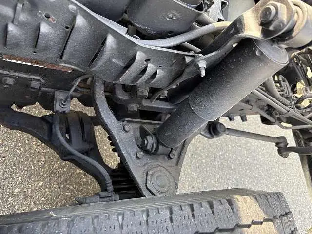 いすゞ エルフ KR-NHS69EAV(4WD)の写真38