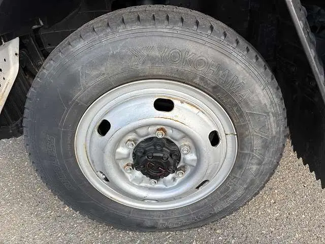 いすゞ エルフ KR-NHS69EAV(4WD)の写真39