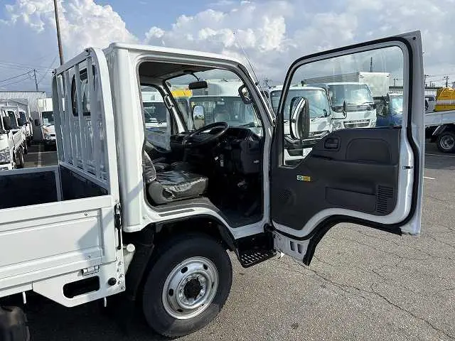 いすゞ エルフ KR-NHS69EAV(4WD)の写真50