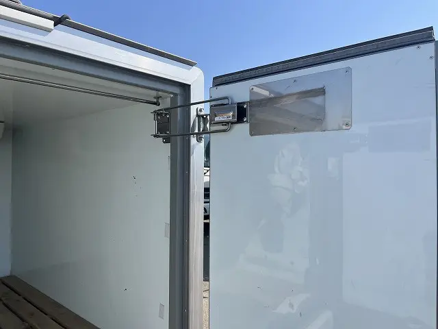 スズキ キャリイ EBD-DA16T(4WD)の写真27