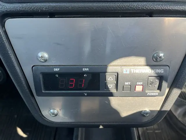 スズキ キャリイ EBD-DA16T(4WD)の写真32