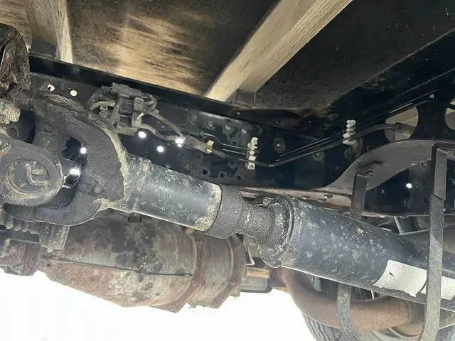 いすゞ エルフ SKG-NHS85A(4WD)の写真14