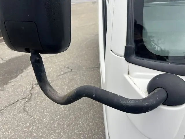 いすゞ エルフ SKG-NHS85A(4WD)の写真19