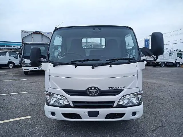トヨタ トヨエース TKG-XZC600(2WD)の写真3